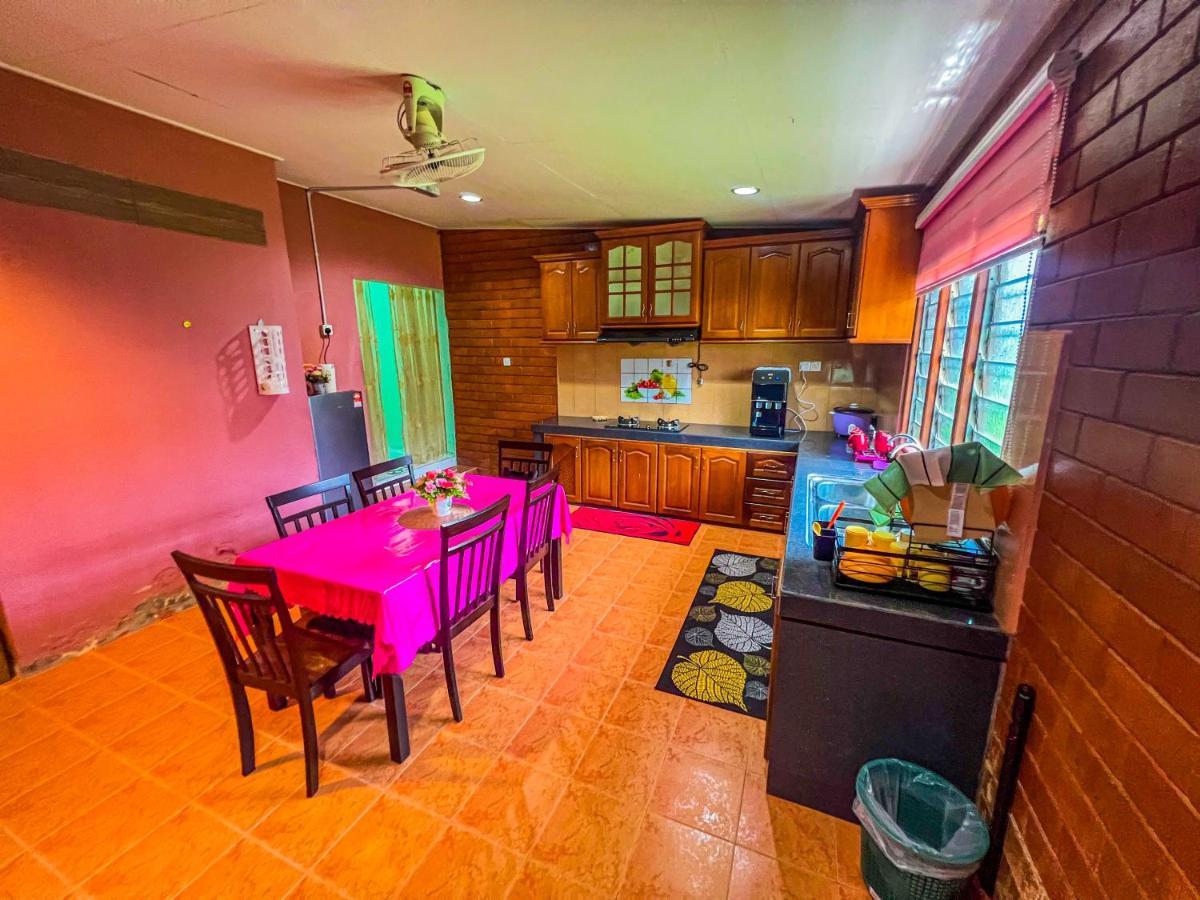 Nail Guest House Kuala Besut Kampong Nail Extérieur photo