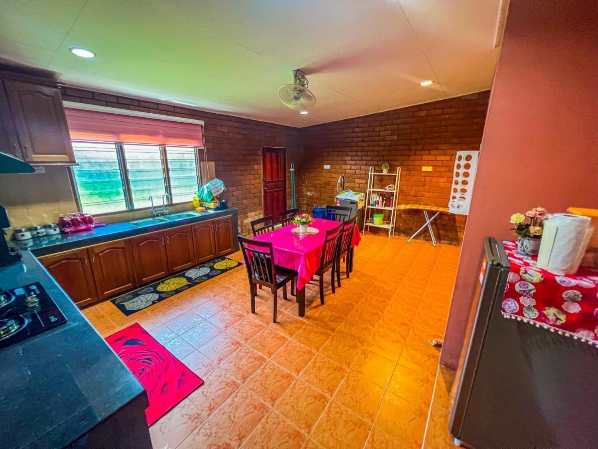 Nail Guest House Kuala Besut Kampong Nail Extérieur photo